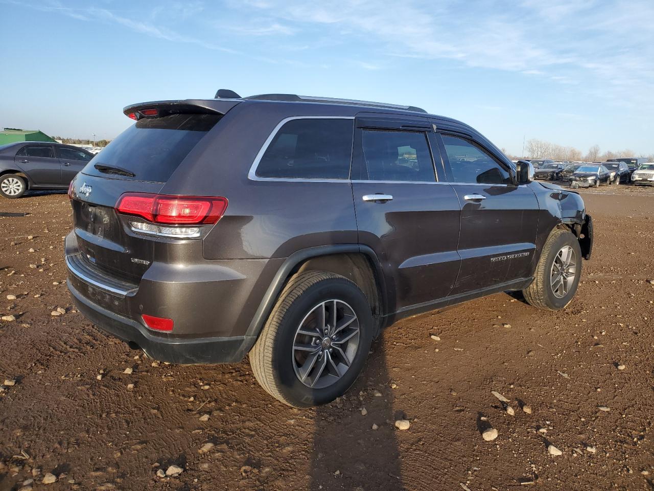 2020 Jeep Grand Cherokee - Image 3