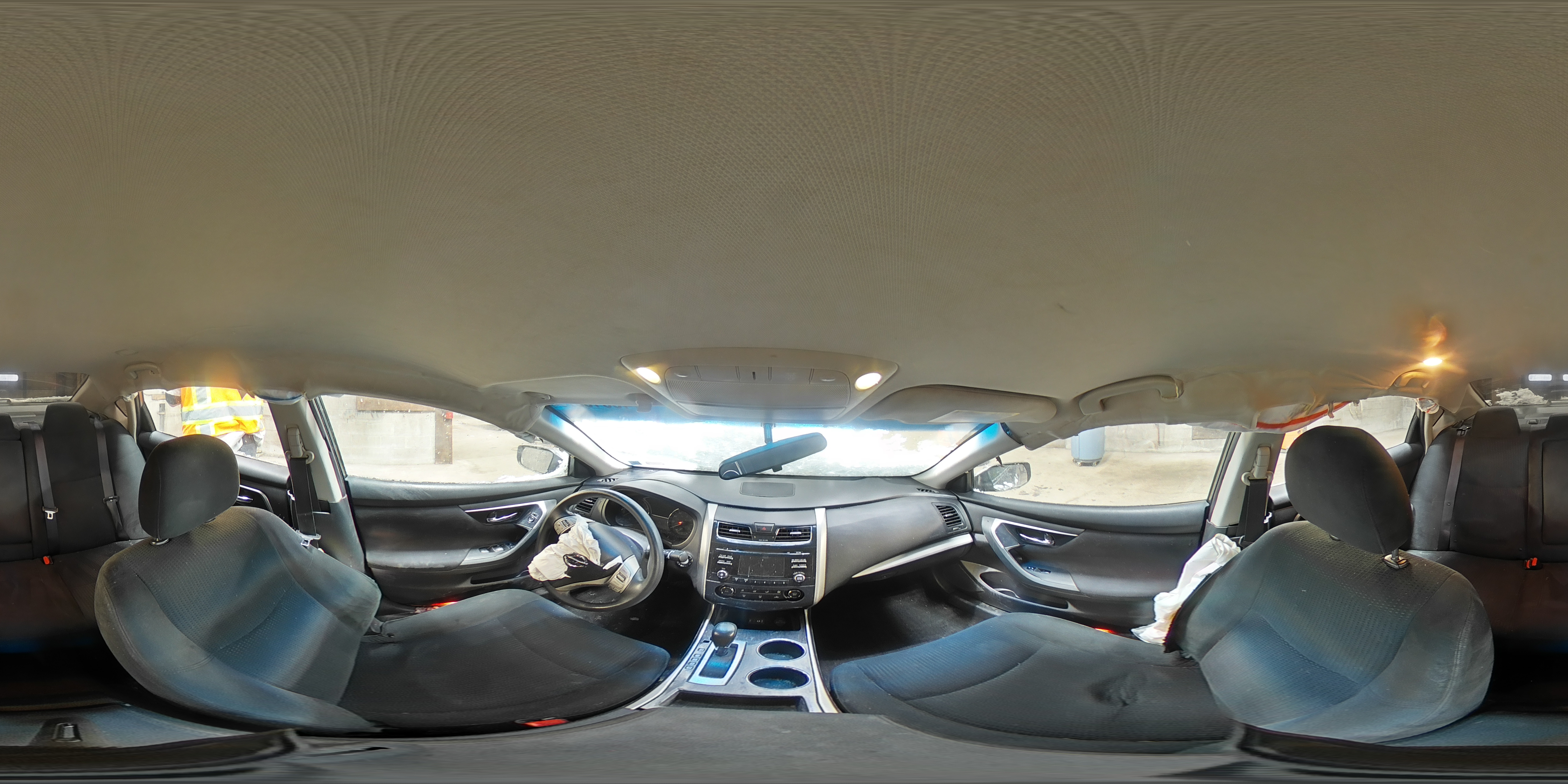 2014 Nissan Altima - Image 13