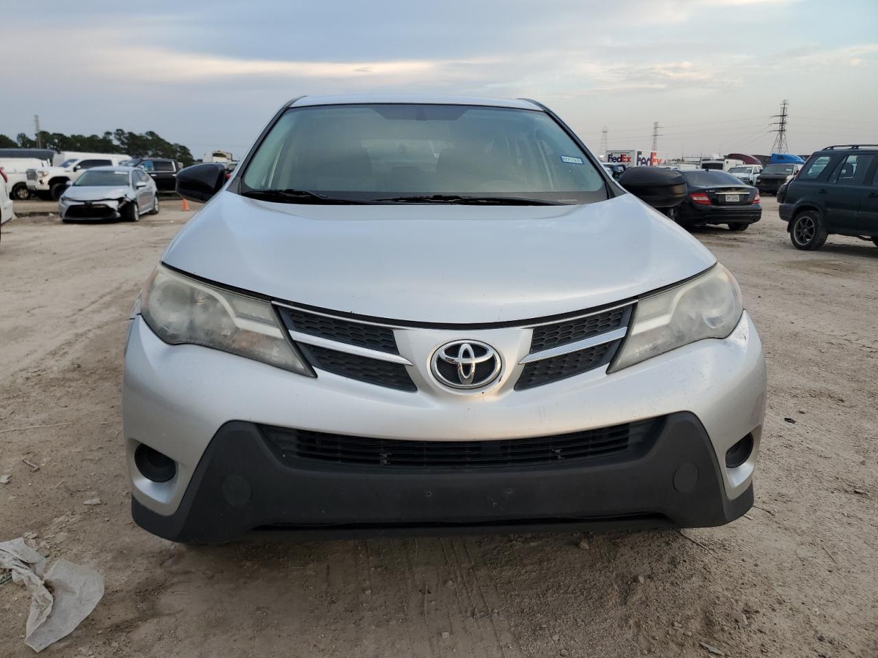 2013 Toyota RAV 4 - Image 5