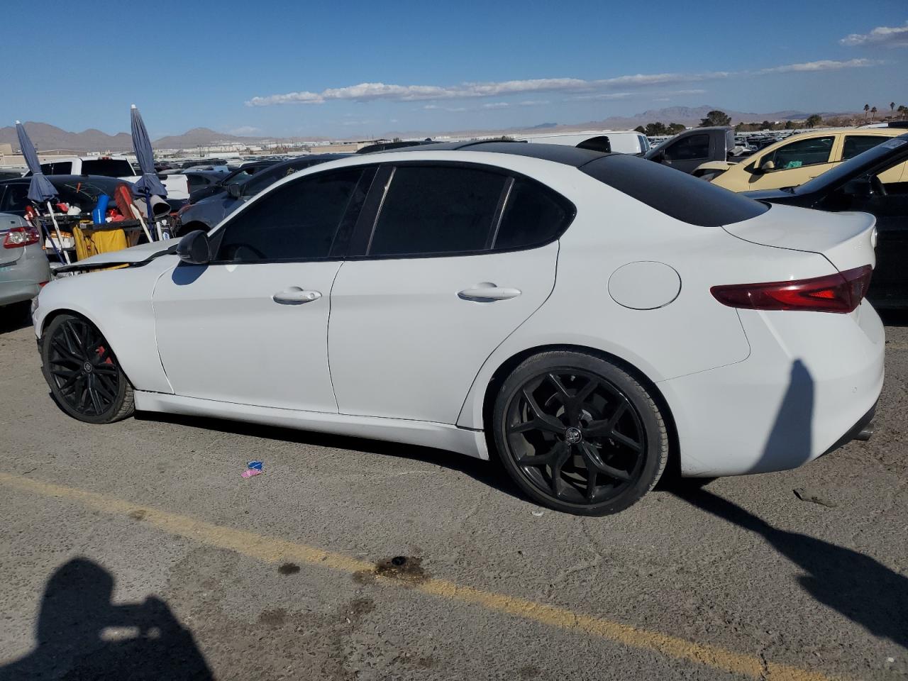 2019 Alfa Romeo Giulia - Image 2