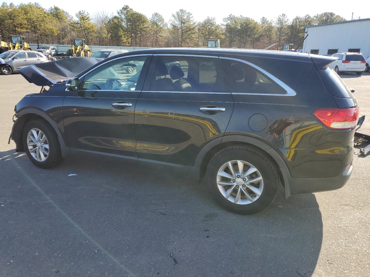 2018 Kia Sorento - Image 2