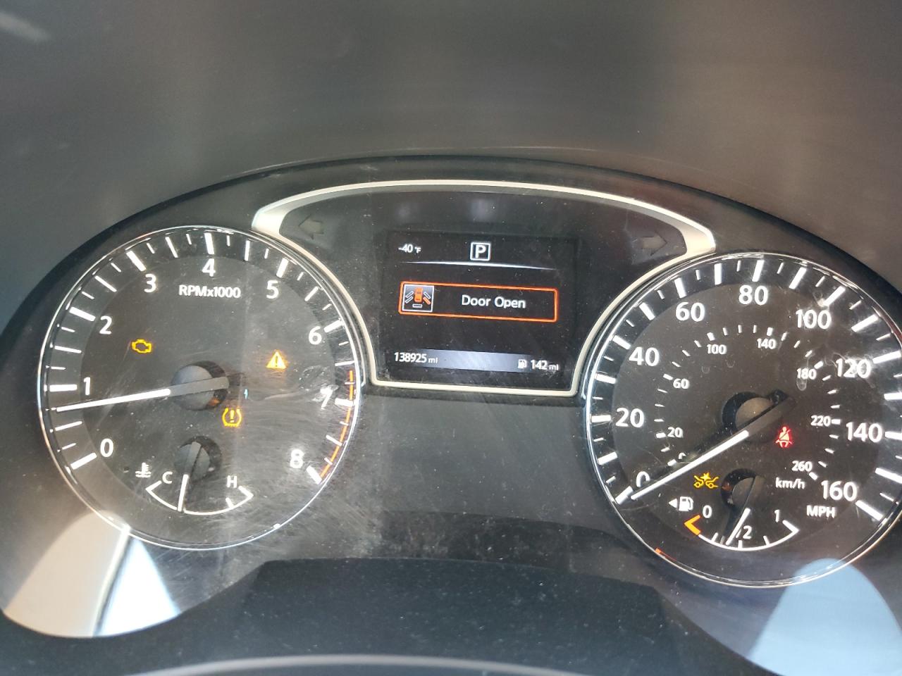 2018 Nissan Altima - Image 9