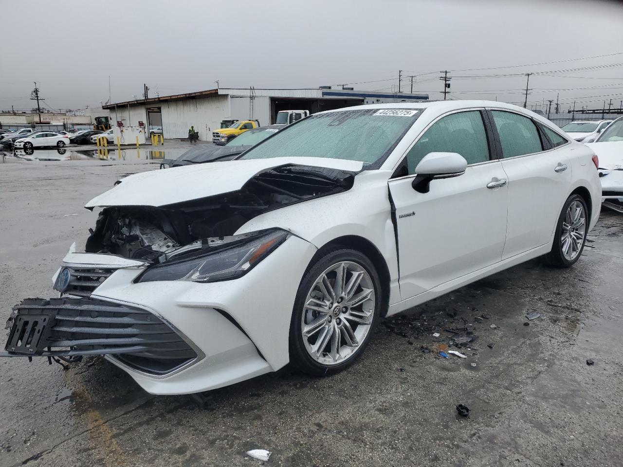 2021 Toyota Avalon - Image 1