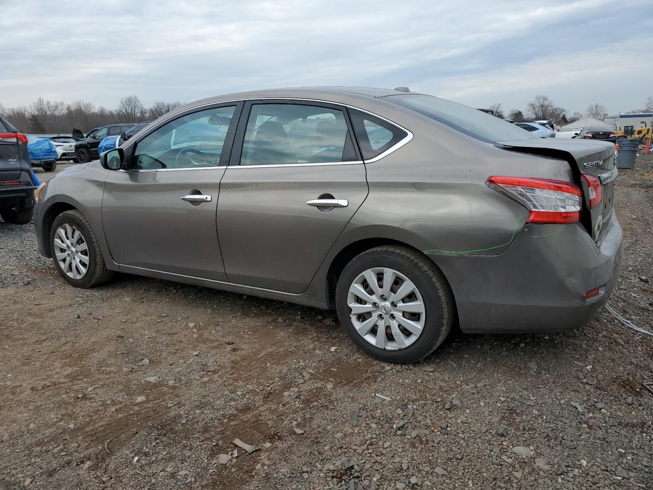2015 Nissan Sentra - Image 2