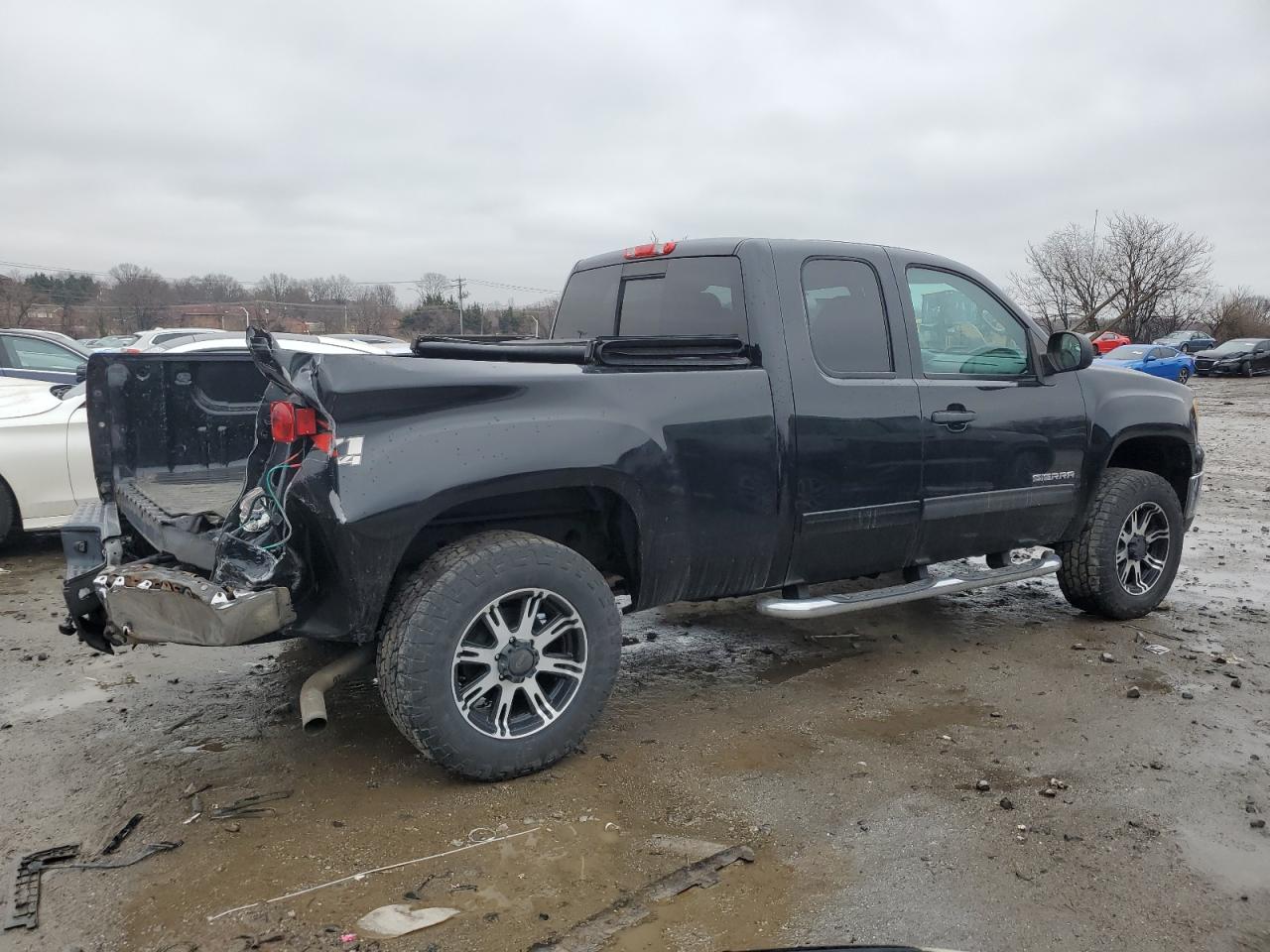 2013 GMC Sierra - Image 3