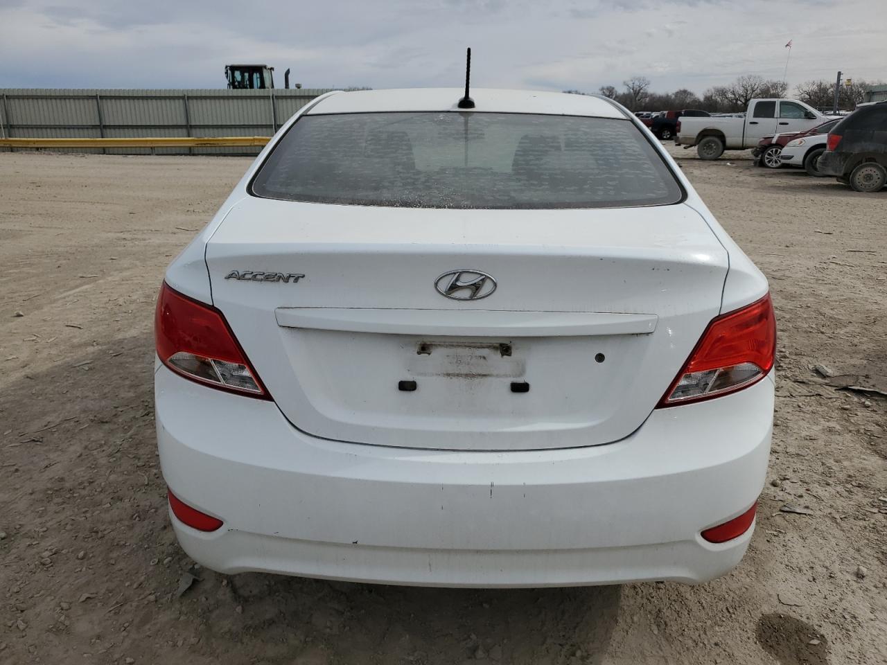 2016 Hyundai Accent - Image 6