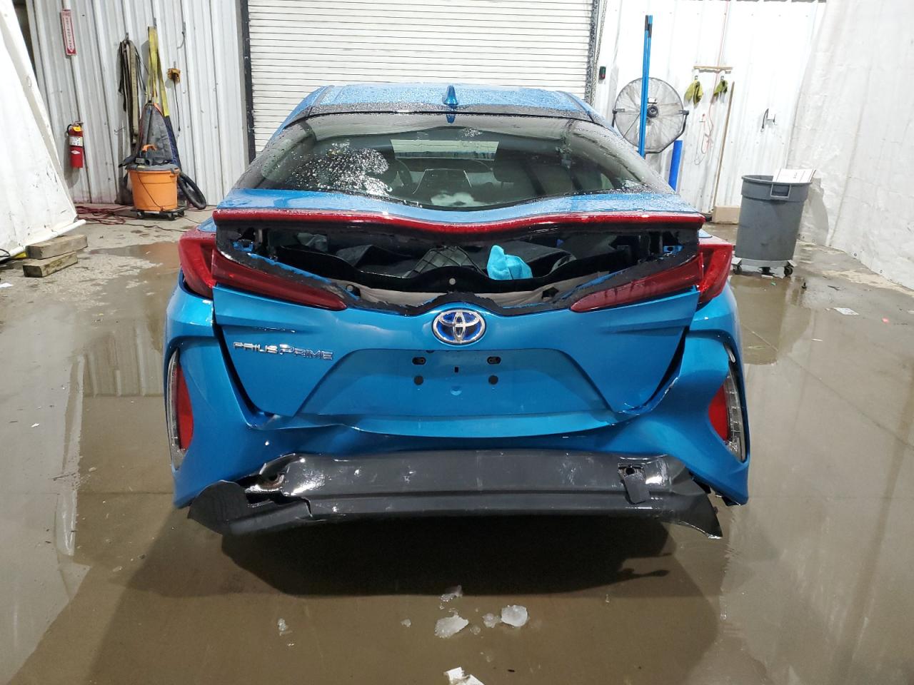 2021 Toyota Prius - Image 6