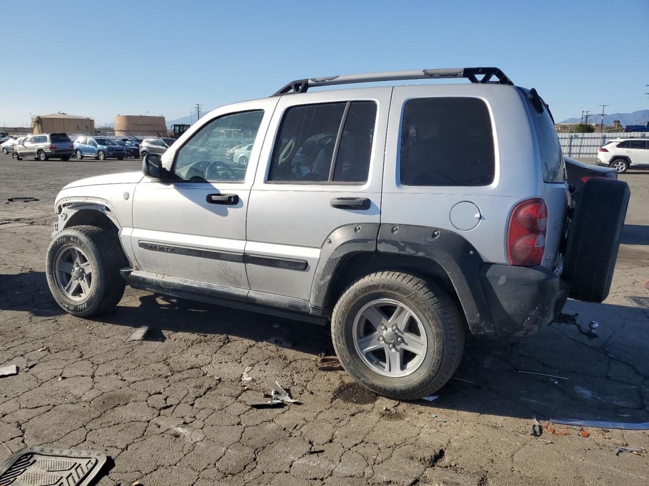 2006 Jeep Liberty (North America) - Image 2