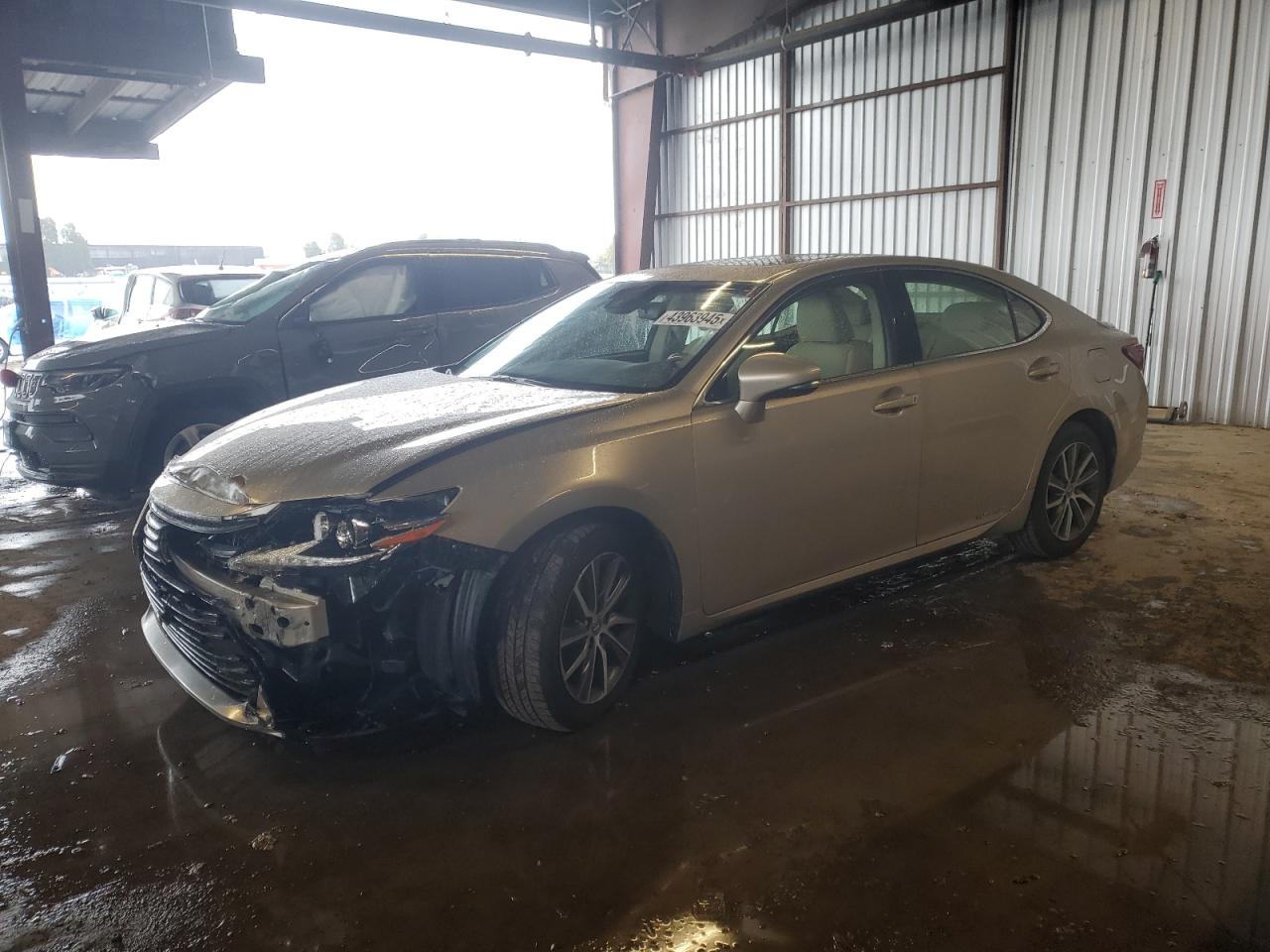 2017 Lexus ES - Image 1