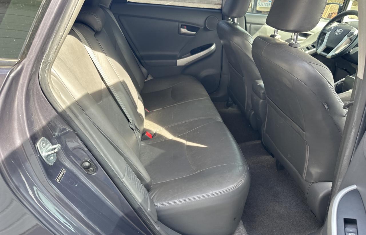 2010 Toyota Prius - Image 6
