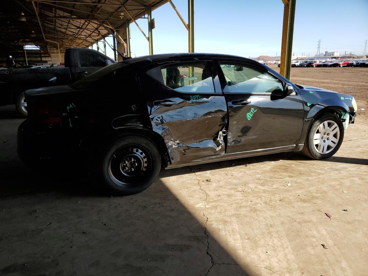 2013 Dodge Avenger - Image 3