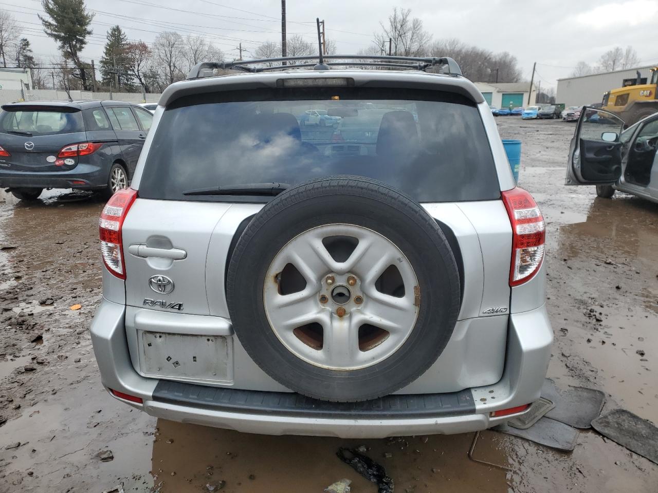 2012 Toyota RAV 4 - Image 6