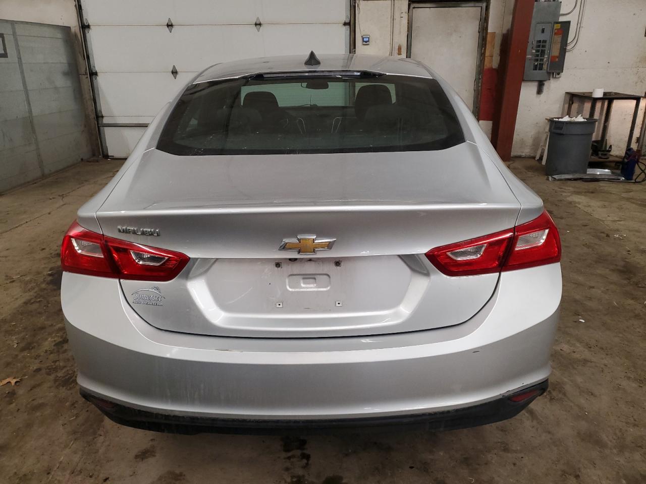 2018 Chevrolet Malibu - Image 6