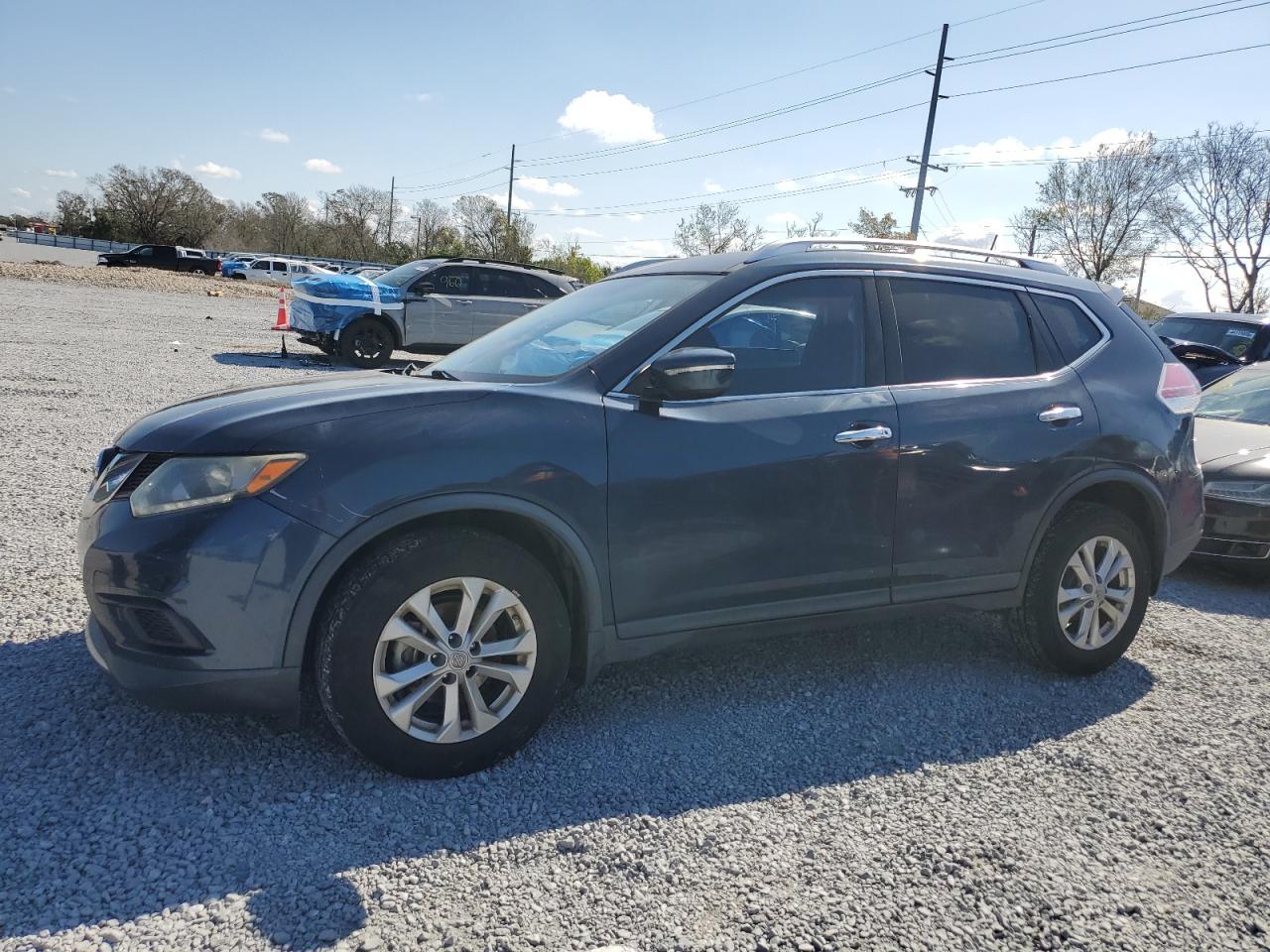2015 Nissan Rogue - Image 1