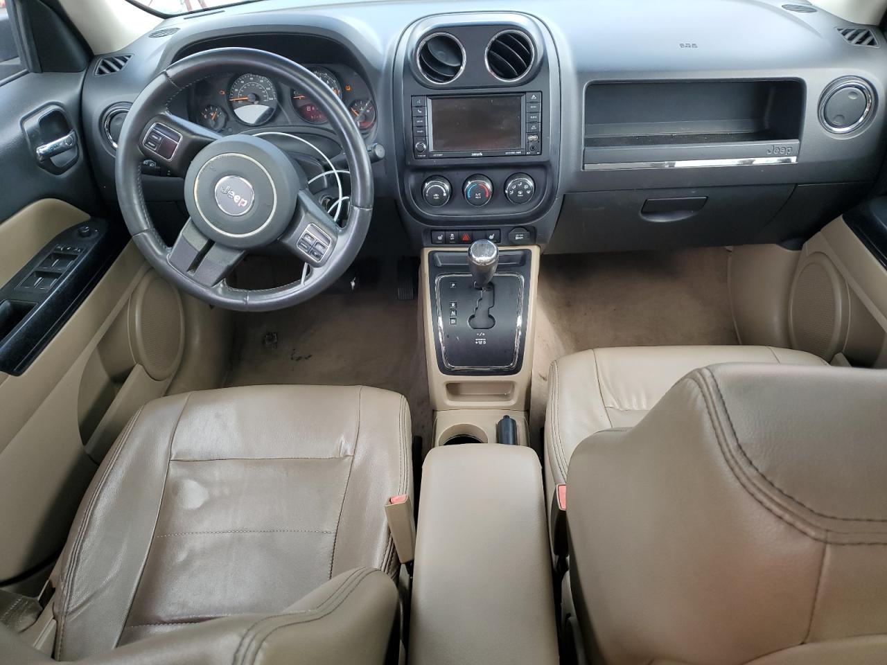 2015 Jeep Liberty (Patriot) - Image 8
