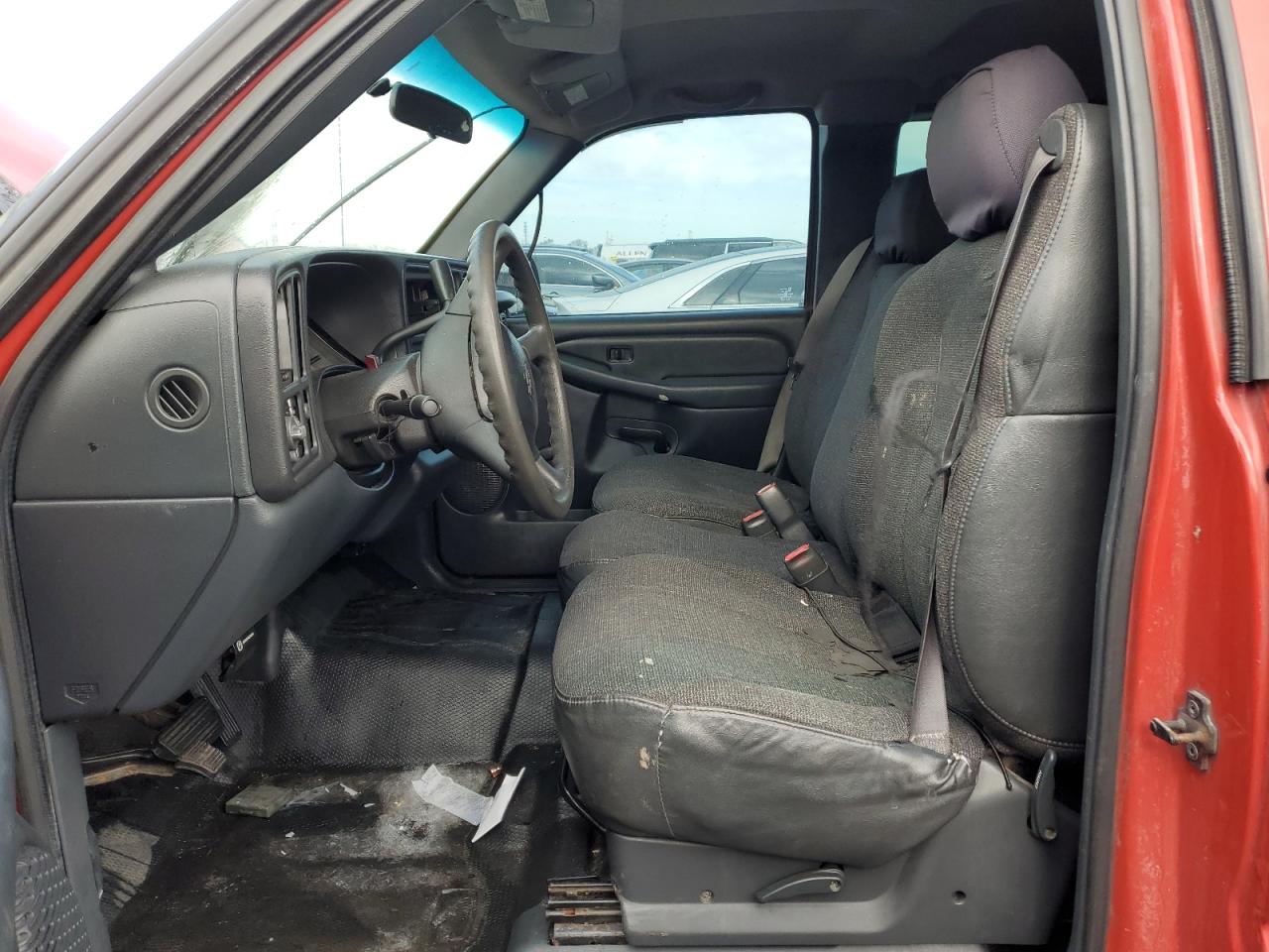 1999 Chevrolet Silverado - Image 7