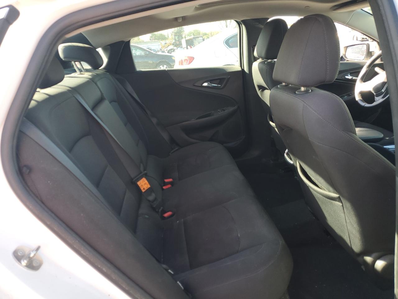 2018 Chevrolet Malibu - Image 10