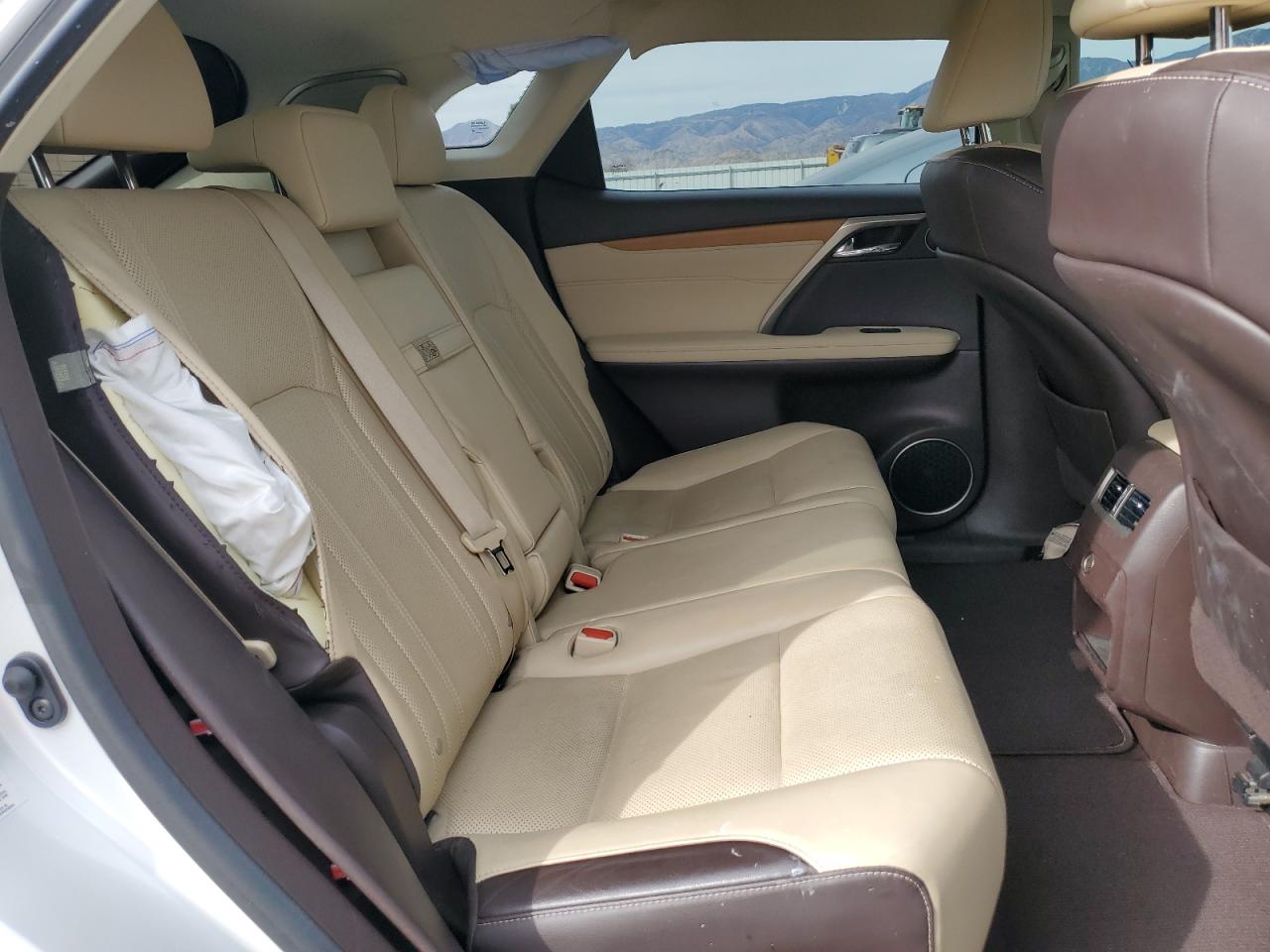 2017 Lexus RX - Image 11
