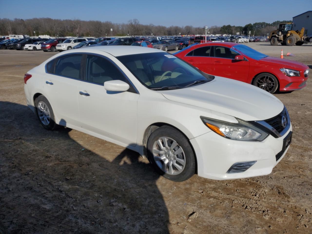 2017 Nissan Altima - Image 4