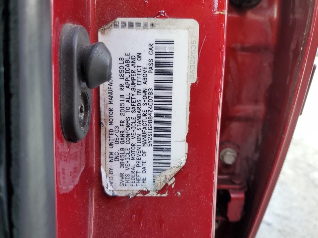 2004 Pontiac Vibe - Image 14