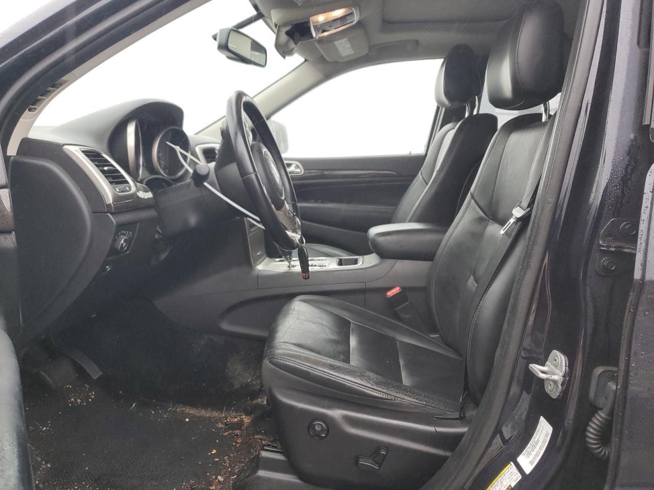 2011 Jeep Grand Cherokee - Image 7