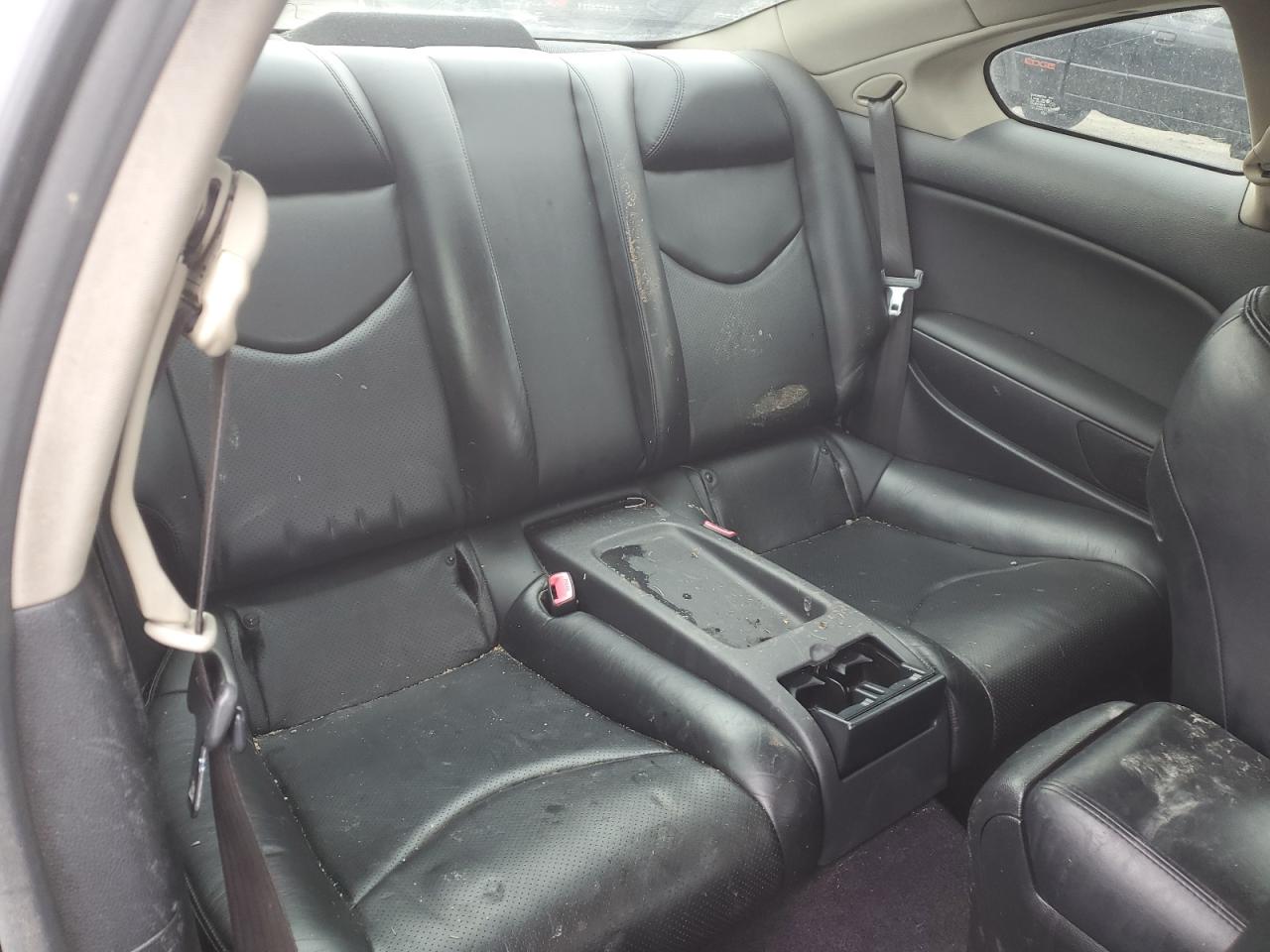 2010 Infiniti G - Image 10