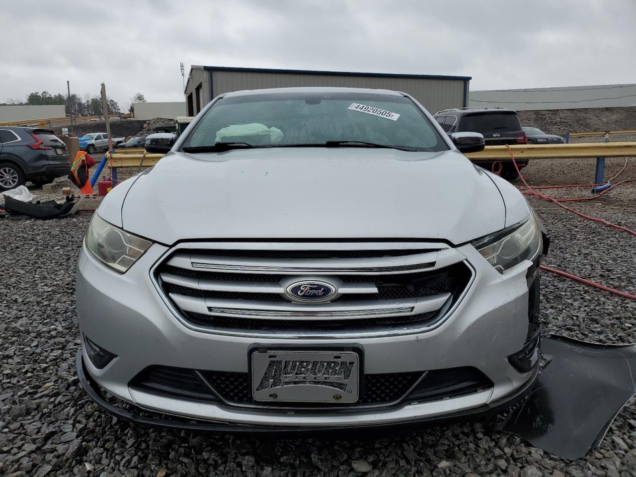 2013 Ford Taurus - Image 5