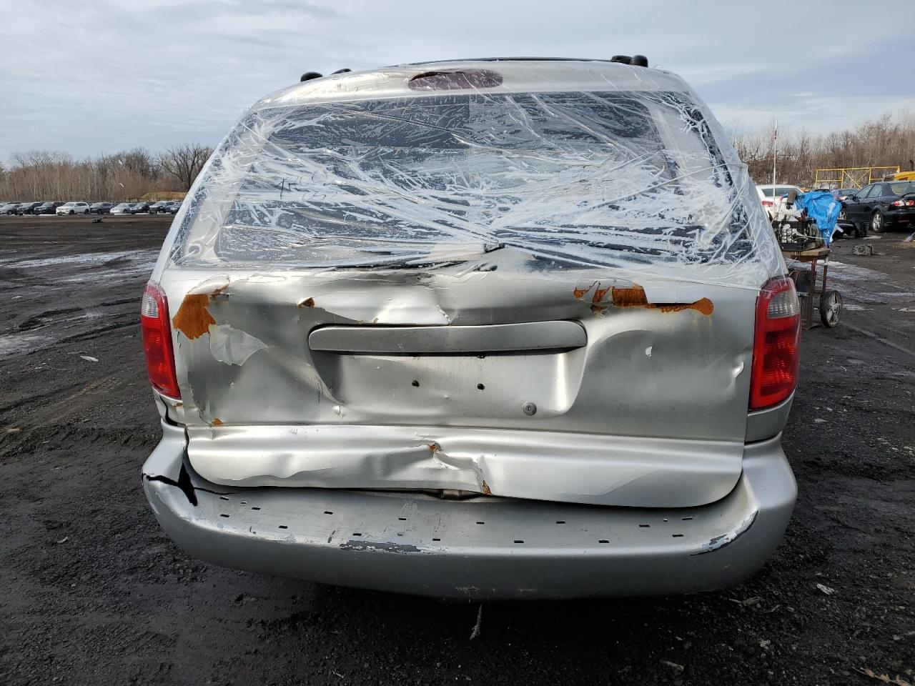 2003 Dodge Caravan - Image 6