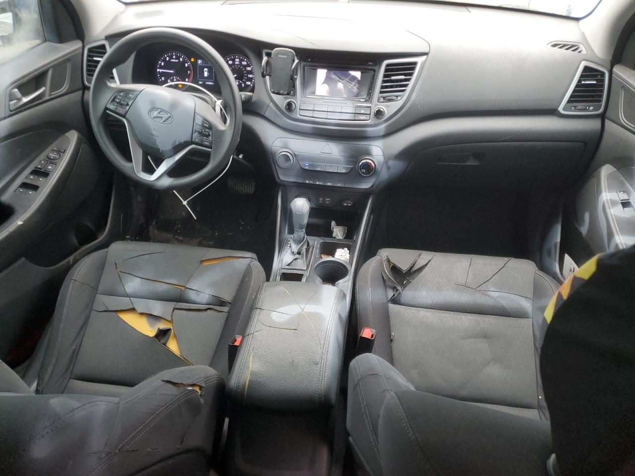 2017 Hyundai Tucson - Image 8