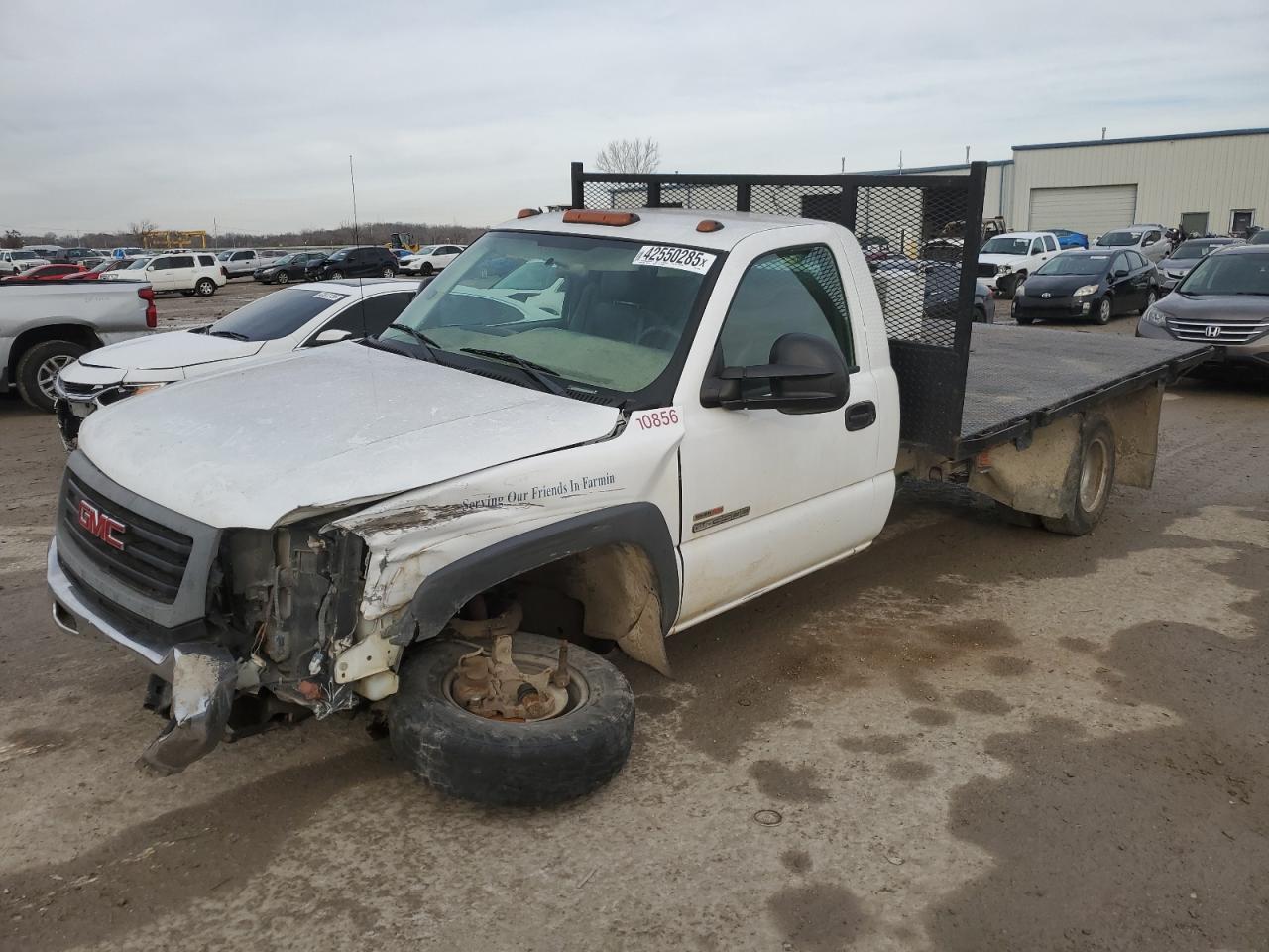 2004 GMC Sierra - Image 1