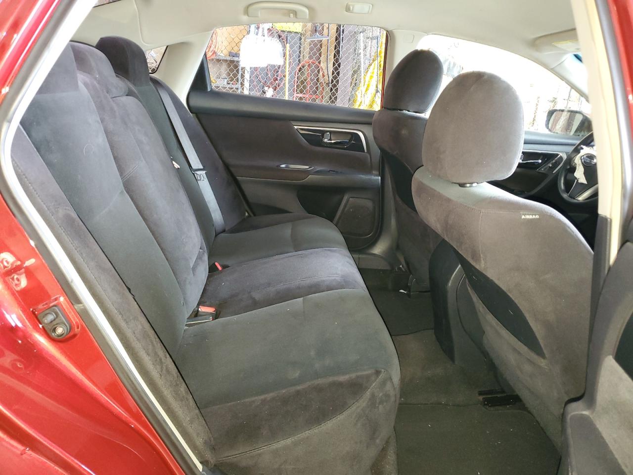 2013 Nissan Altima - Image 10
