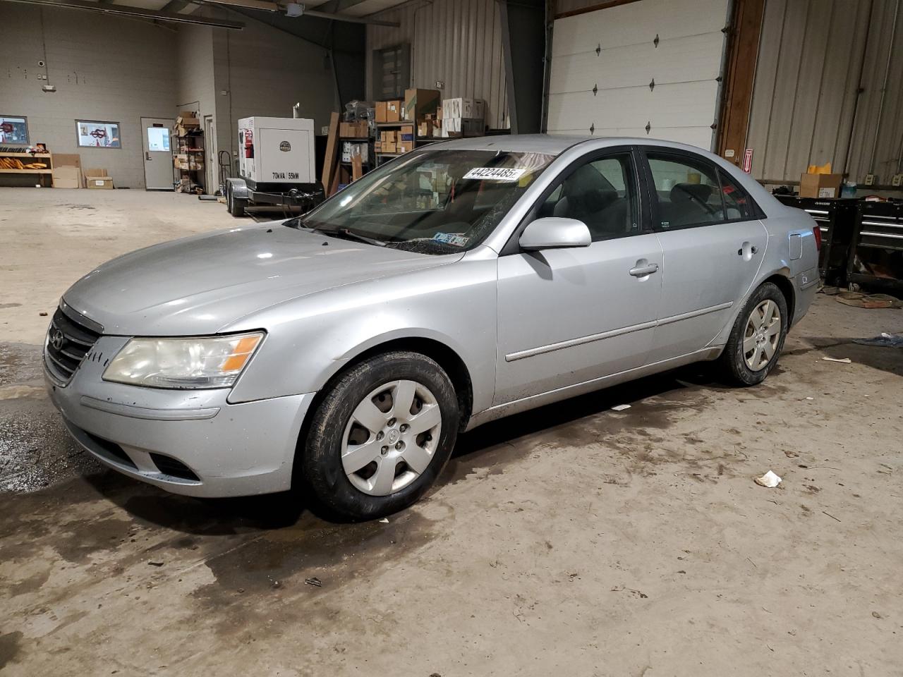 2010 Hyundai Sonata - Image 1
