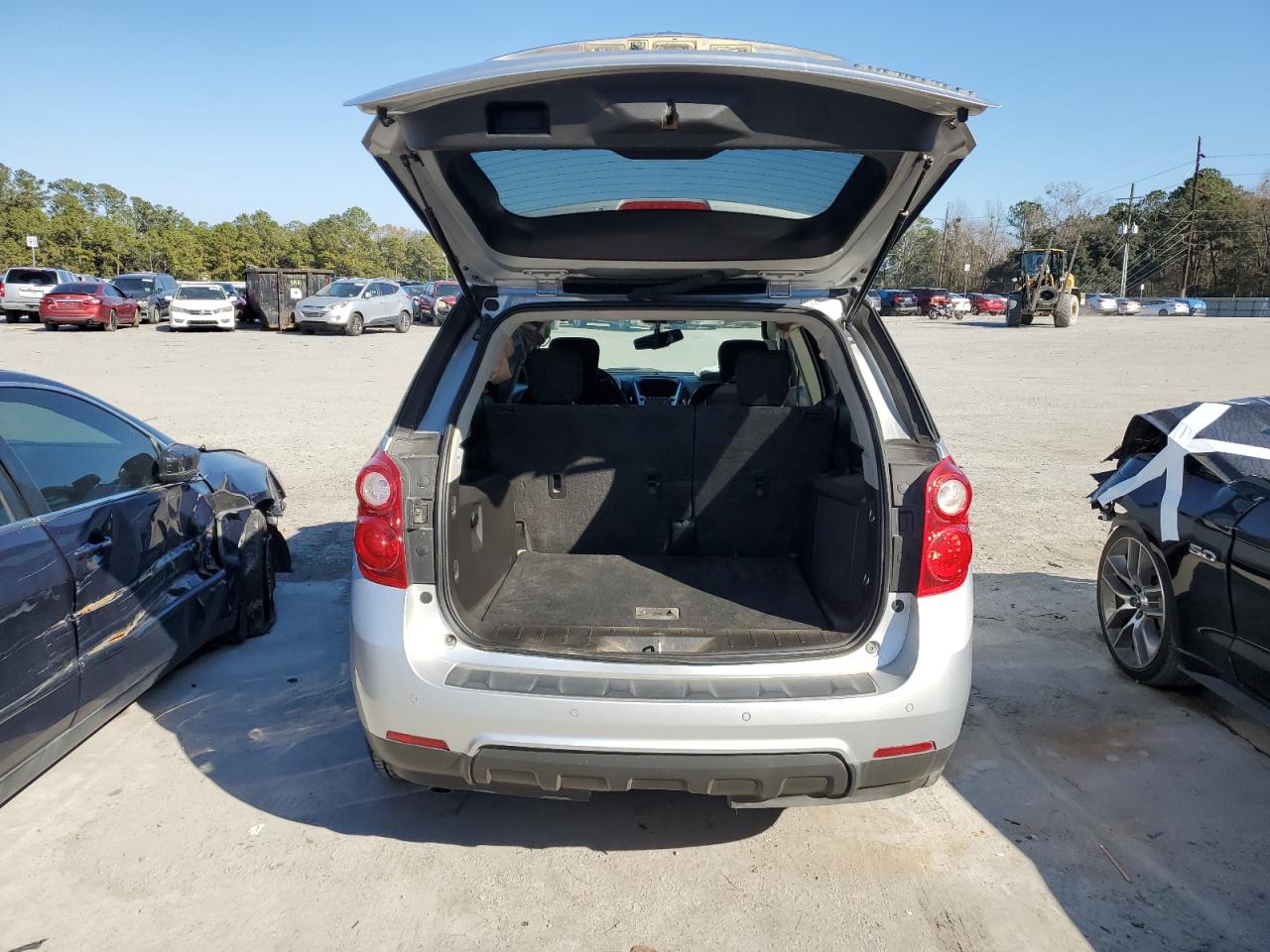 2015 Chevrolet Equinox - Image 6