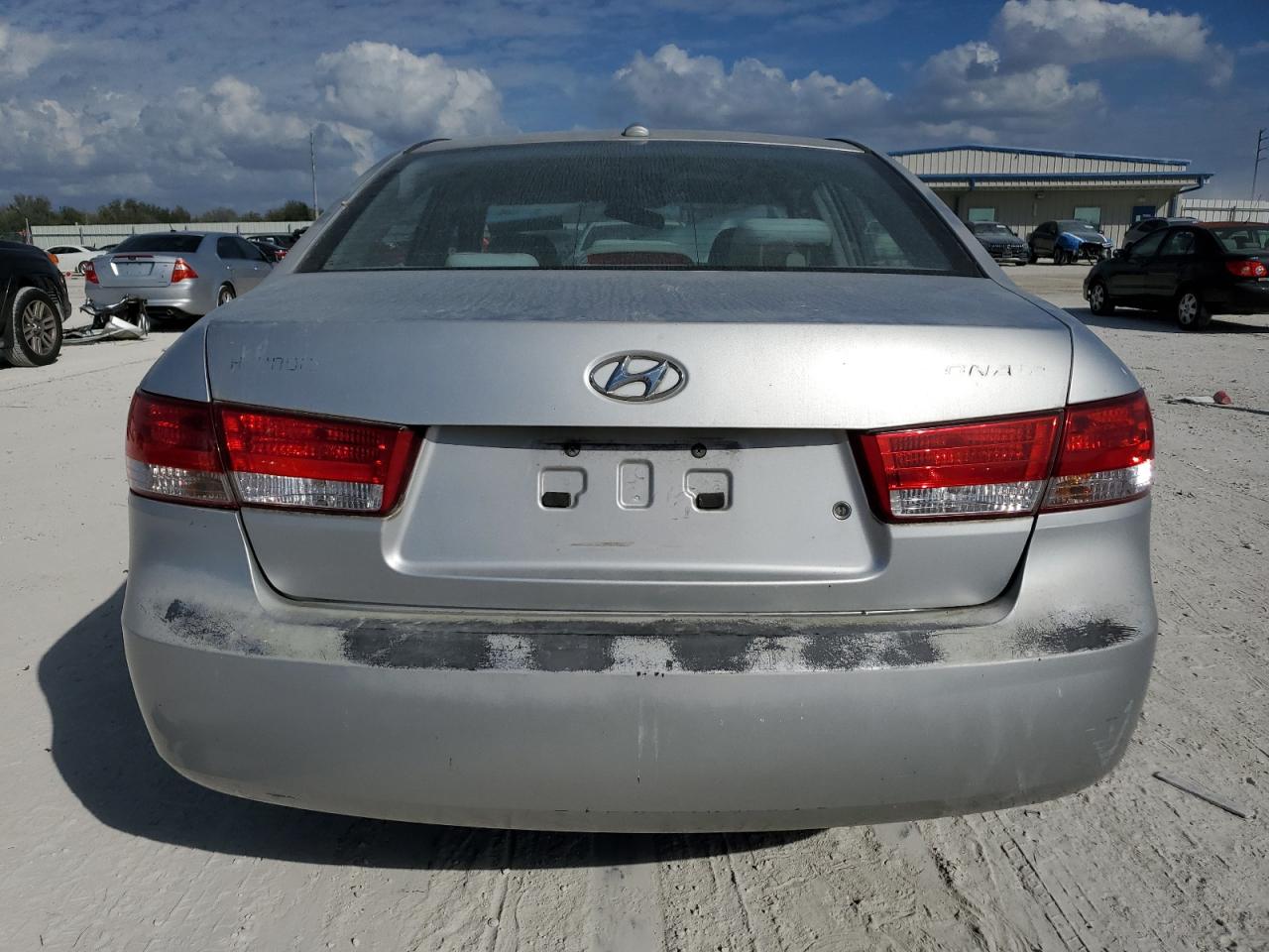 2008 Hyundai Sonata - Image 6