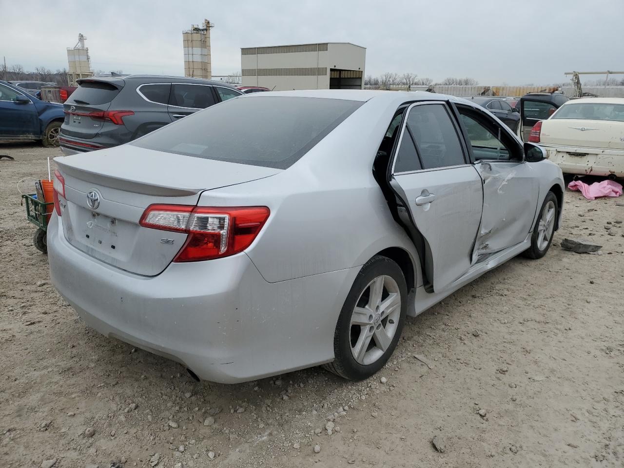 2012 Toyota Camry - Image 3