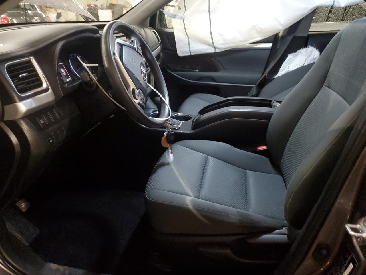 2019 Toyota Highlander - Image 7