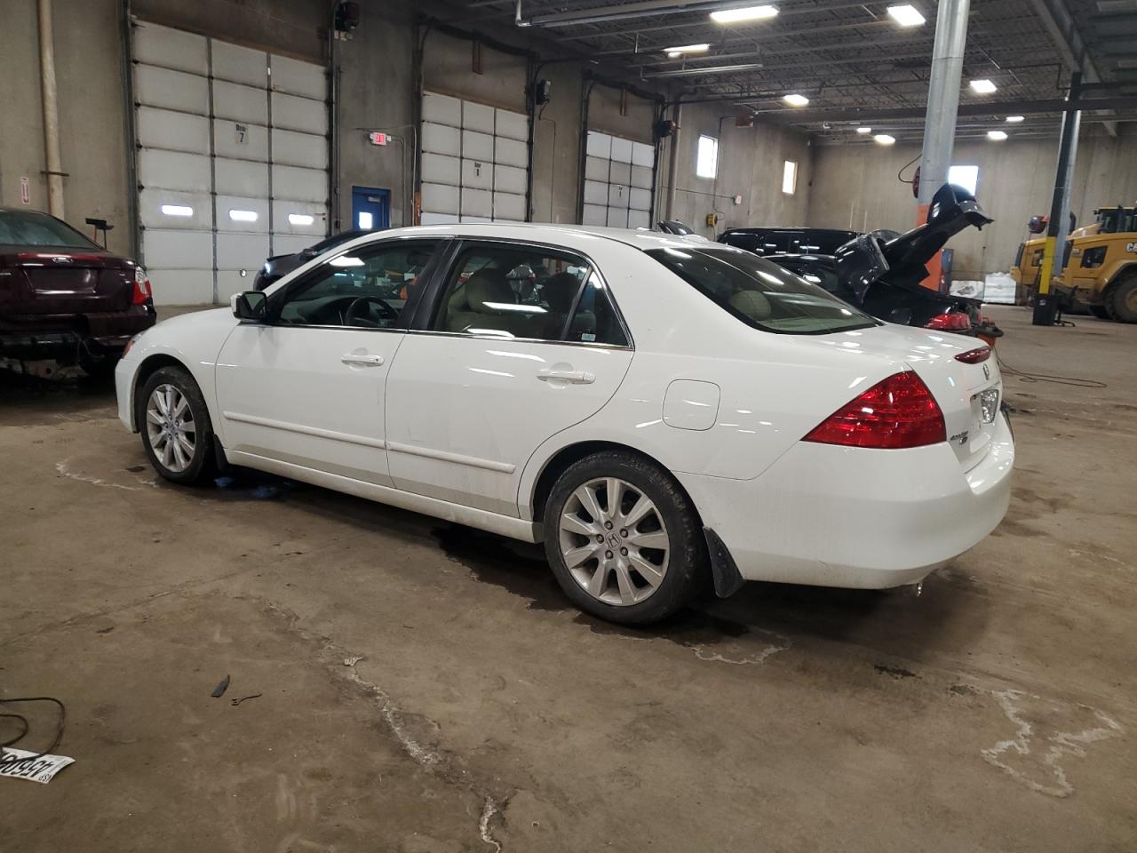 2007 Honda Accord - Image 2