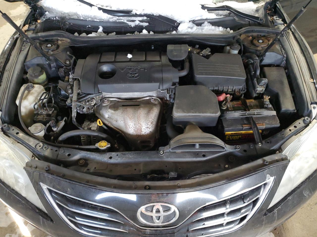 2011 Toyota Camry - Image 13