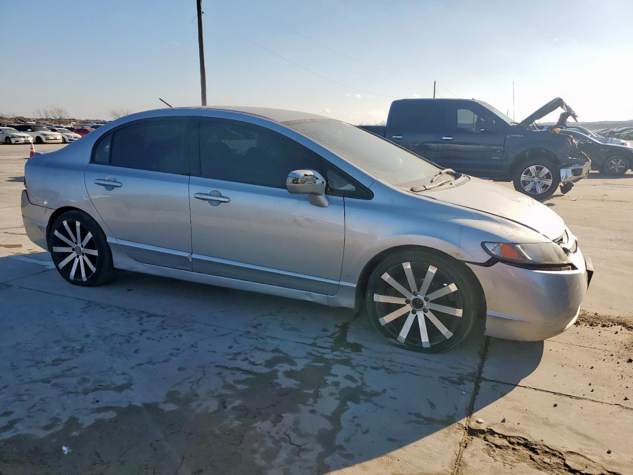 2007 Honda Civic - Image 4