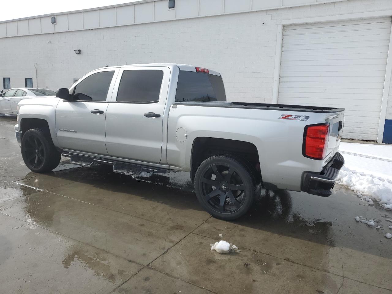 2014 Chevrolet Silverado - Image 2