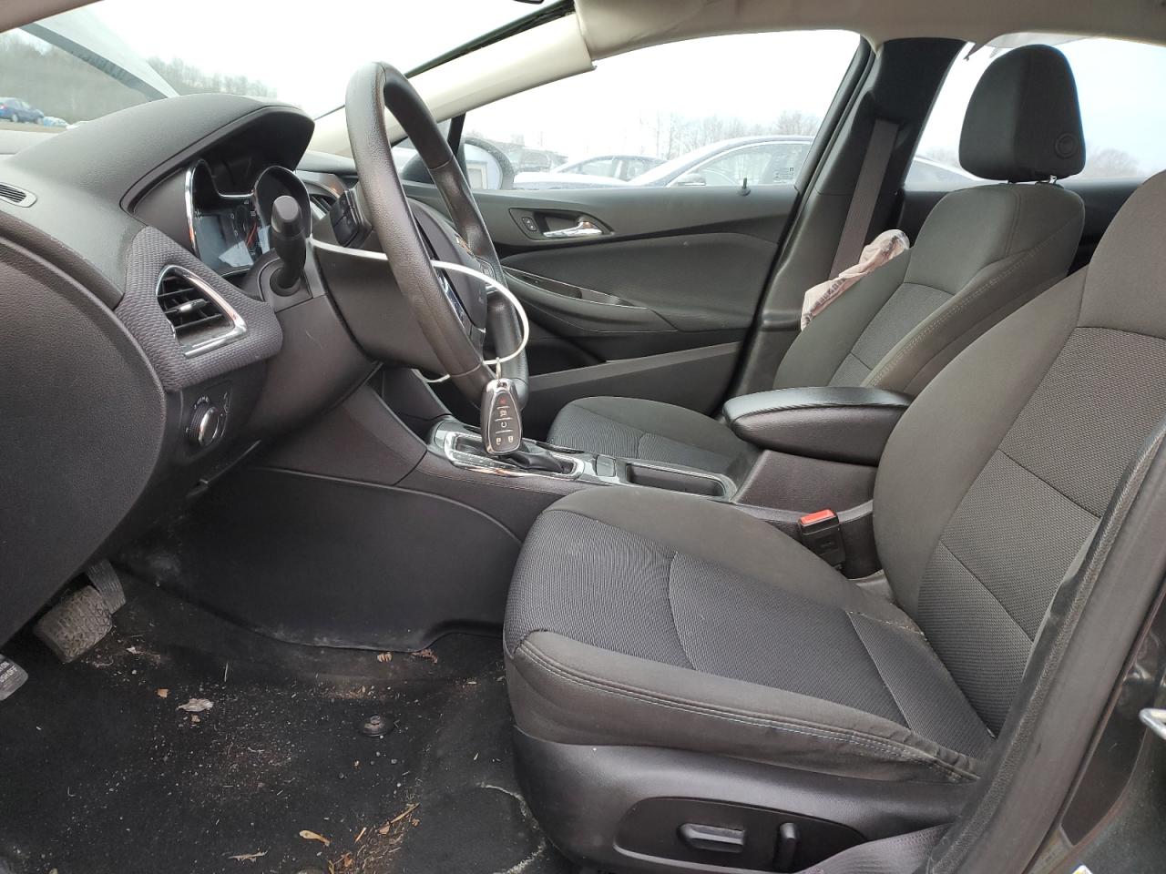 2017 Chevrolet Cruze - Image 7