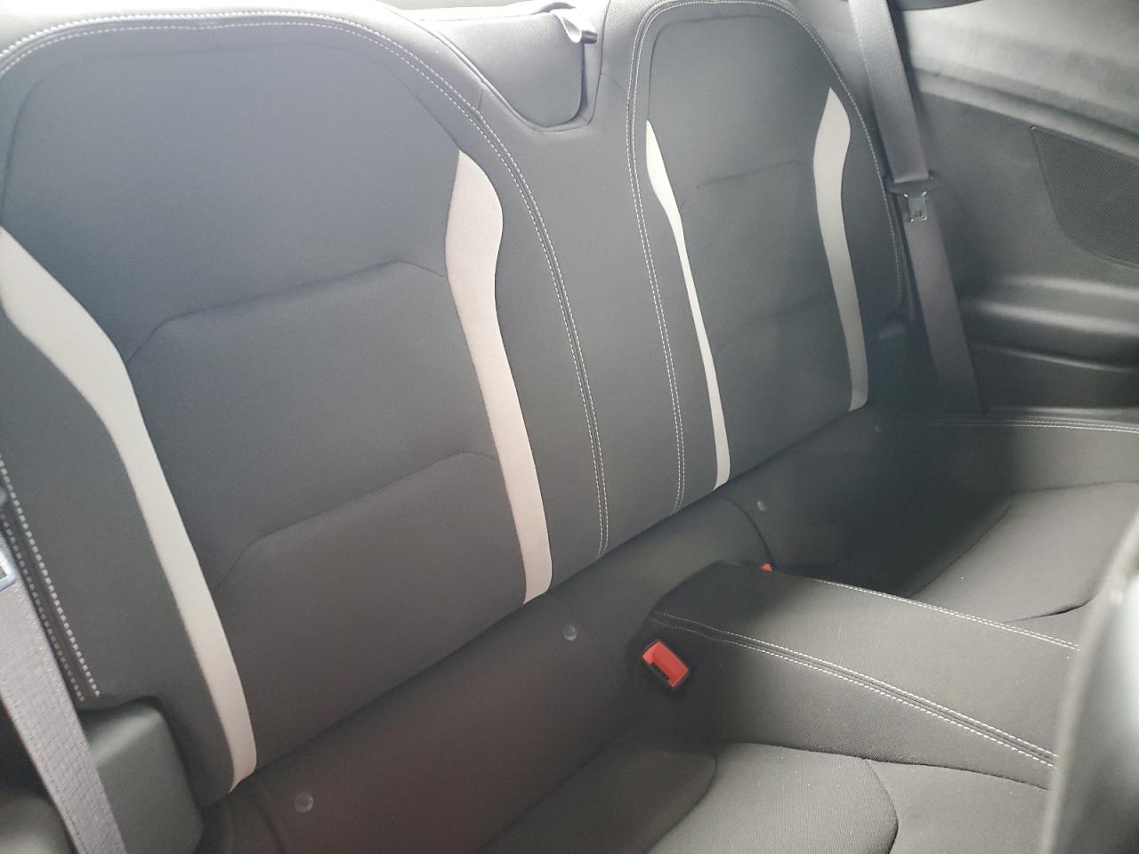 2023 Chevrolet Camaro - Image 10