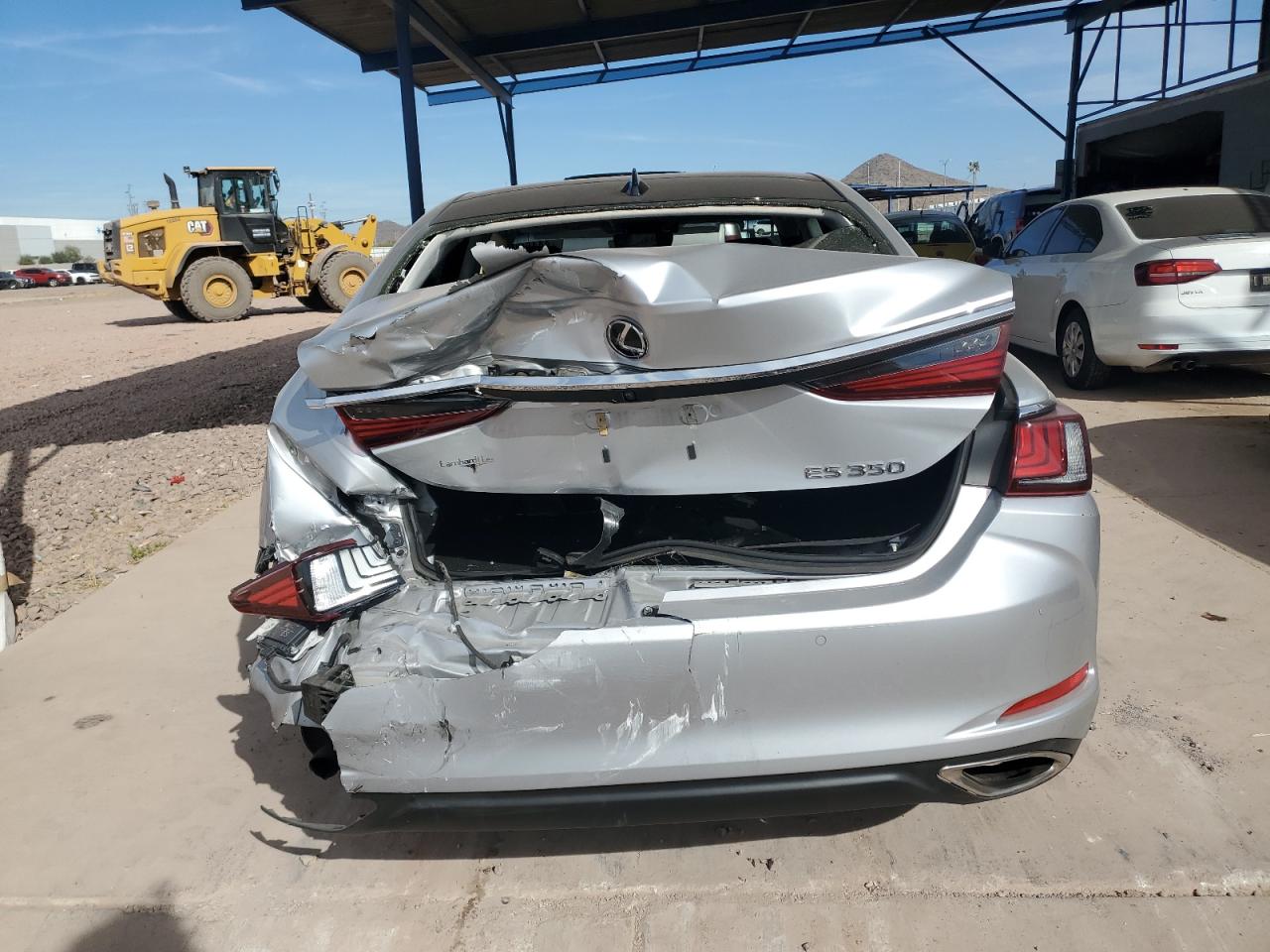 2019 Lexus ES - Image 6