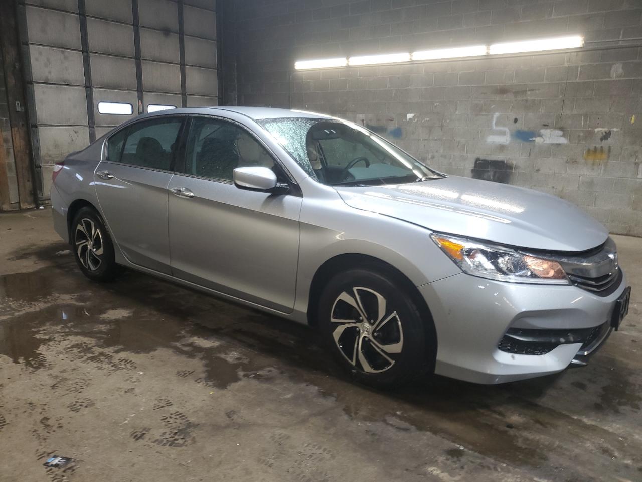 2017 Honda Accord - Image 4