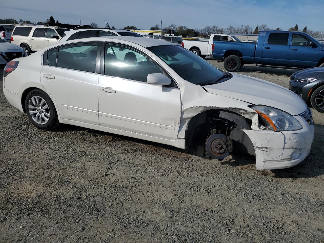 2011 Nissan Altima - Image 4