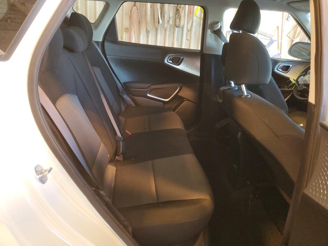2023 Kia Soul - Image 11