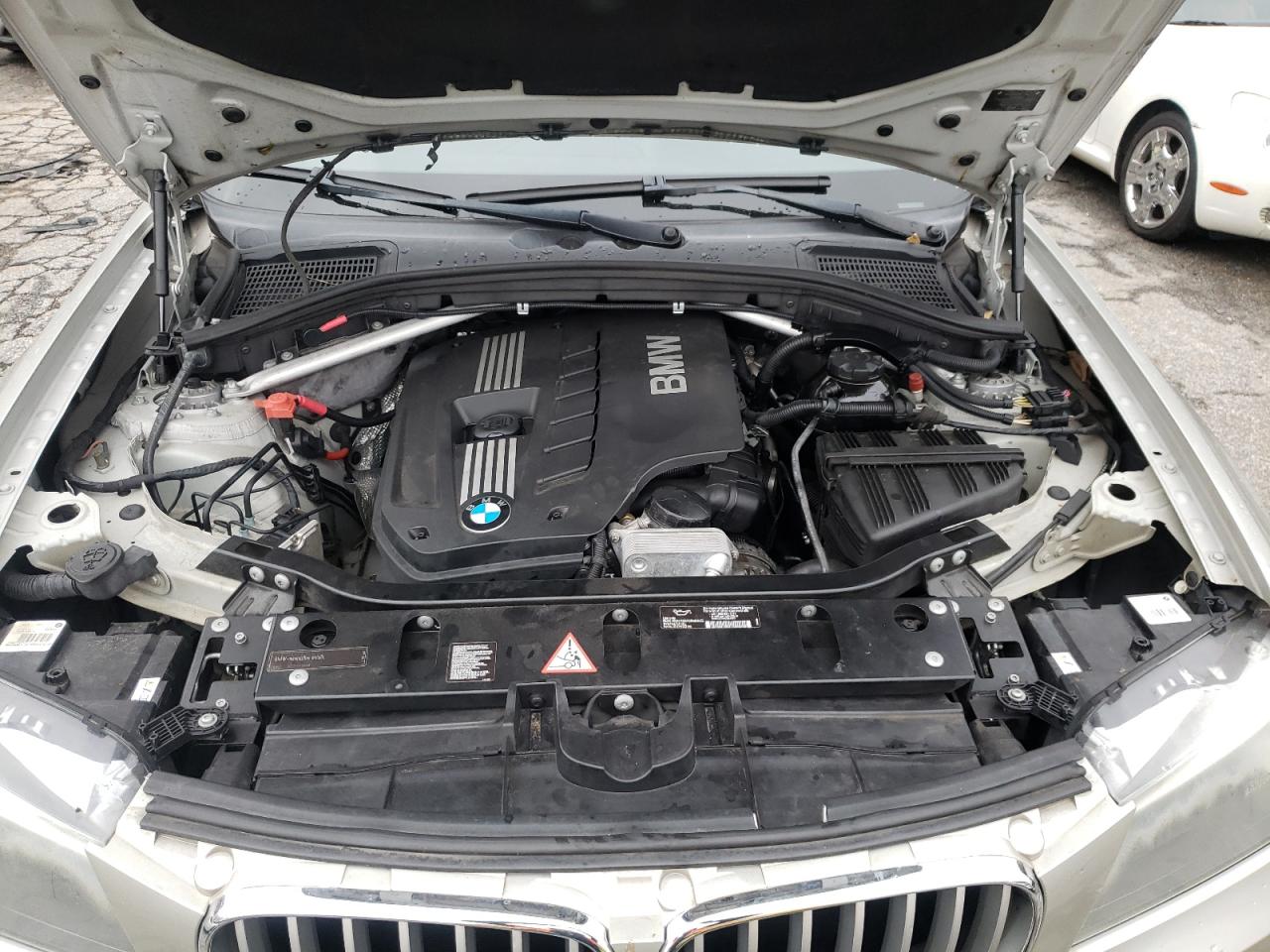 2011 BMW X3 - Image 12