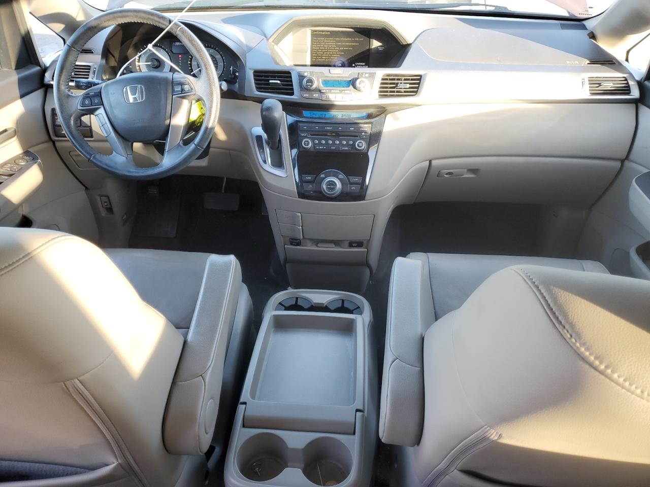 2012 Honda Odyssey - Image 8
