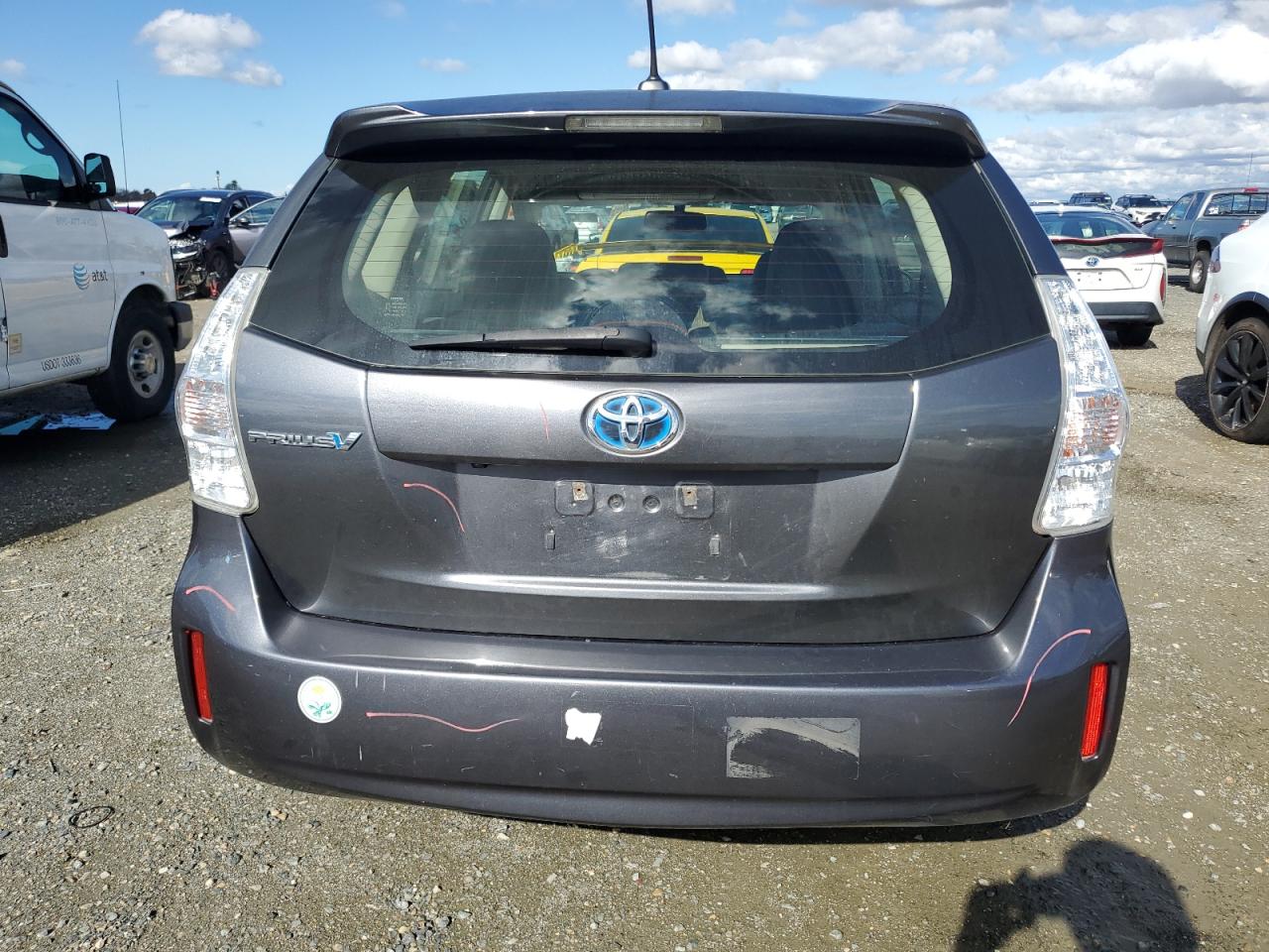 2014 Toyota Prius - Image 6