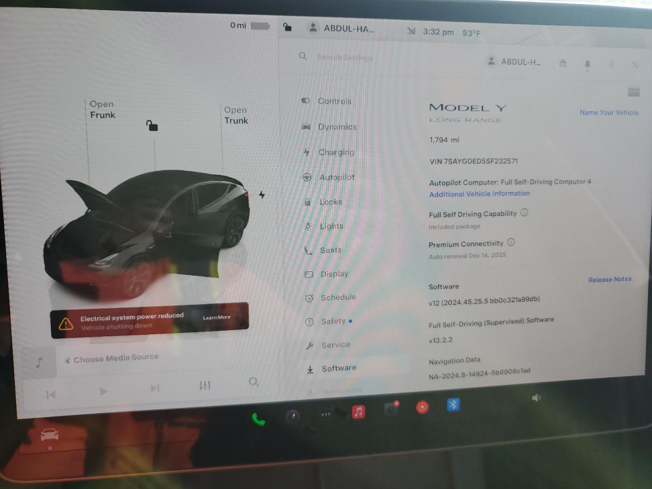 2025 Tesla Model Y VIN: 7SAYGDED5SF232571 Lot: 44107985